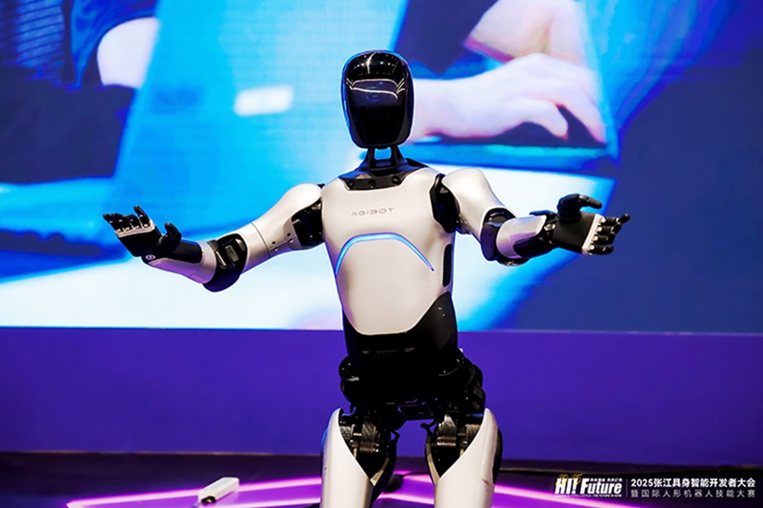 永乐高集团-石头科技扫拖机器人T8发布 官方称一年只需倒6次垃圾